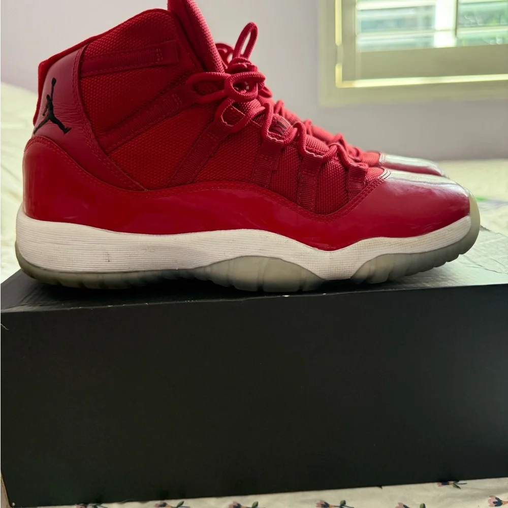 Red Jordan 11 “win like 96” - Picture 3 of 8